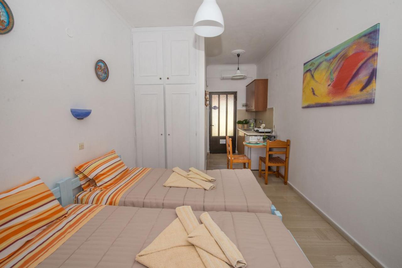 Spiros And Polyxeni Apartments Afión Buitenkant foto