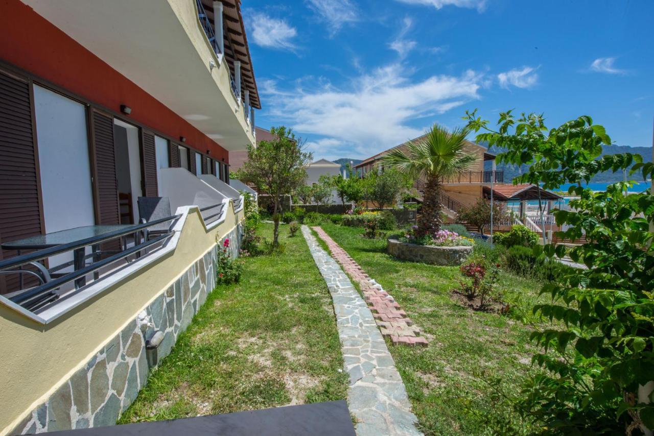 Spiros And Polyxeni Apartments Afión Buitenkant foto